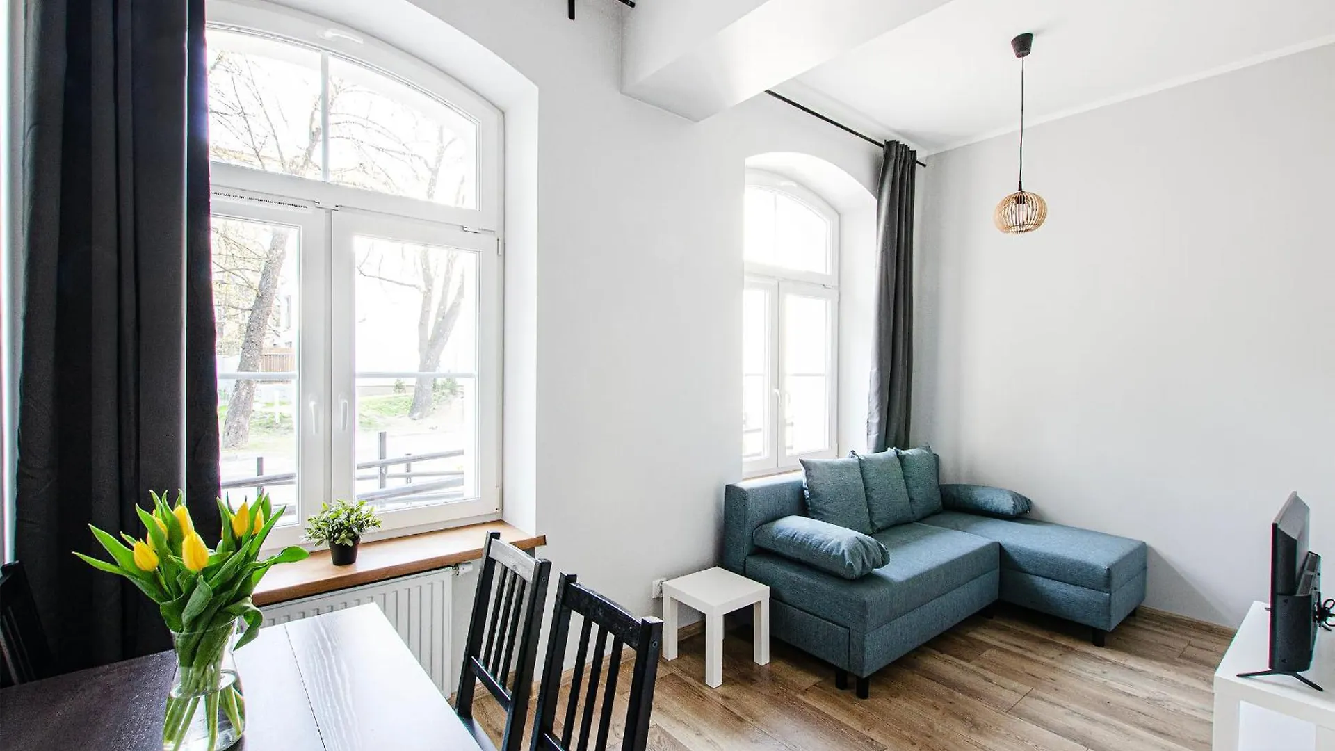 Loft City Center Apartments- Parking, Wifi, 24H Check-In Breslau Apartment
